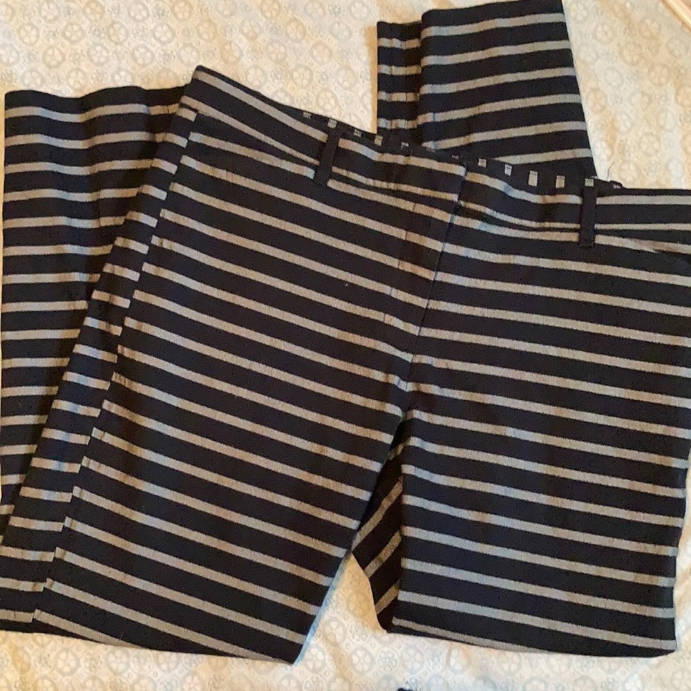 Gap Slim Cropped Pants